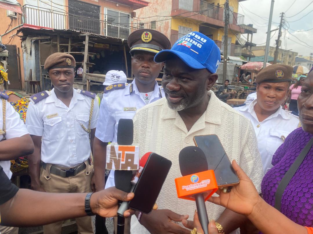🧹 Ikeja LG Chairman, Health Officials Inspect Thursday Market Sanitation Exercise